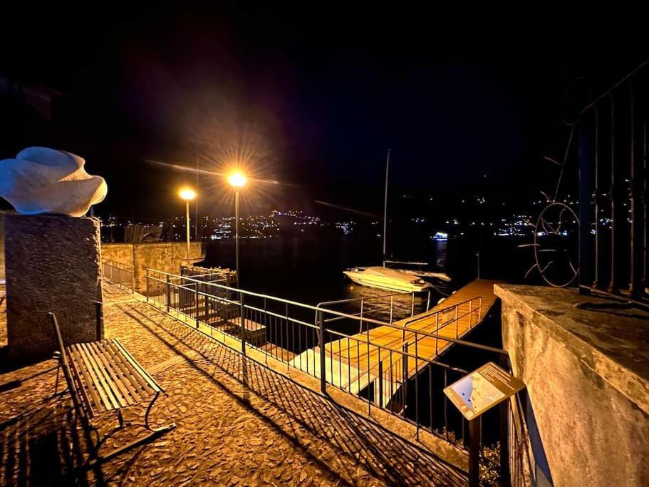 Romantic Home Stone With Amazing View Lake Of Como And Oleandra ラーリオ エクステリア 写真