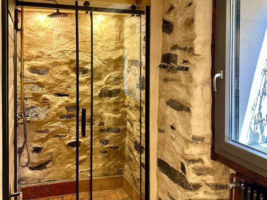Romantic Home Stone With Amazing View Lake Of Como And Oleandra ラーリオ エクステリア 写真