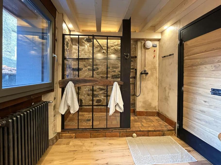 Romantic Home Stone With Amazing View Lake Of Como And Oleandra ラーリオ エクステリア 写真