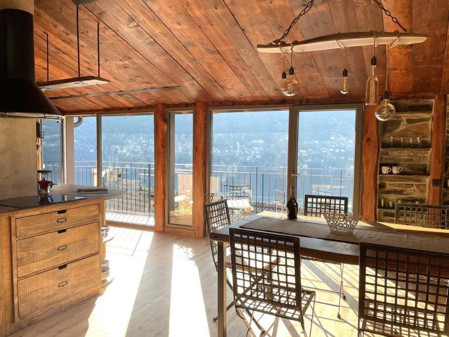 Romantic Home Stone With Amazing View Lake Of Como And Oleandra ラーリオ エクステリア 写真