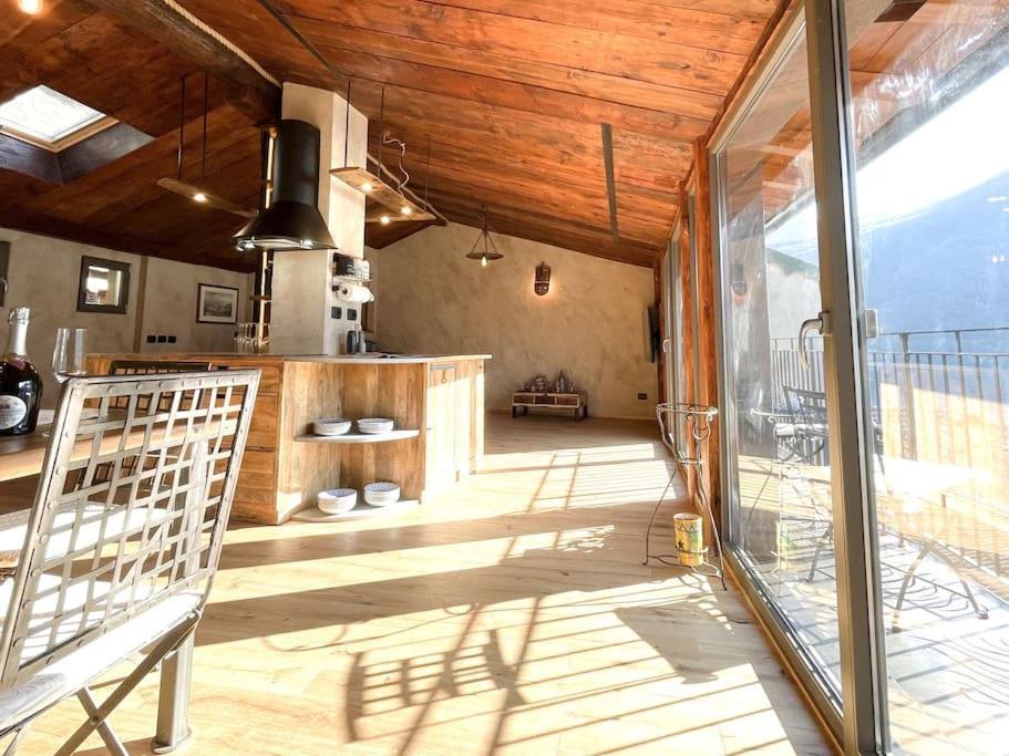 Romantic Home Stone With Amazing View Lake Of Como And Oleandra ラーリオ エクステリア 写真